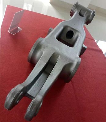 Aangepaste hoogwaardige gietijzeren idler arm van harszand voor landbouwmachines, OEM-service beschikbaar