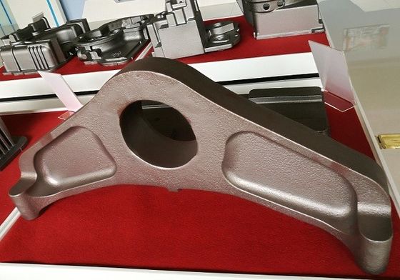 OEM Zandgegoten Gietijzeren Op Maat Gefreesde Onderdelen Koppeling Voor Bouwspoorvervoer Machines