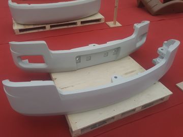 Het minigraafwerktuigtegengewicht met Inleidingsdeklaag en eindigt schilderend