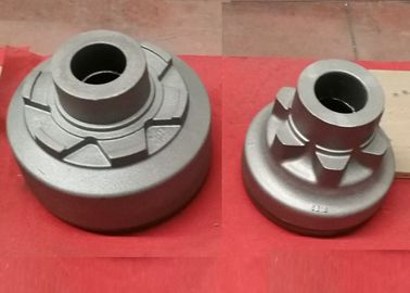 Van de Doorgangs Gietende Delen van het ijzer de Gietende Spoor Voorhub met Kleine het Machinaal bewerken Toelage