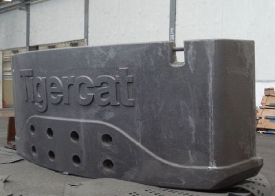 De Vorkheftruck Tegengewicht die van bosbouwmachines Grijs Ijzermateriaal gebruiken