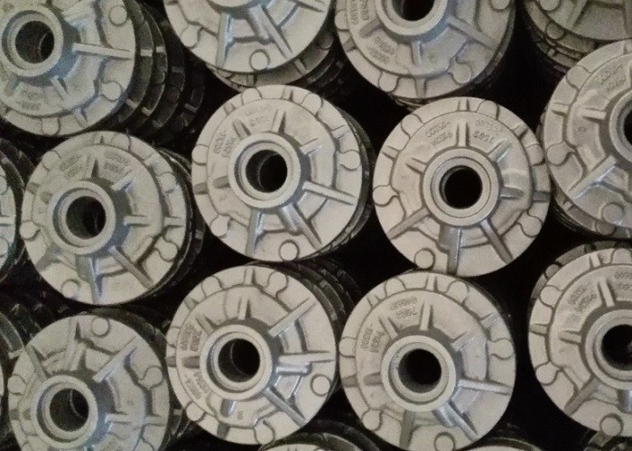 OEM Hoogwaardige Zand Gietijzeren Wielgraafmachines Achternaaf Onderdelen voor Bouwmachines